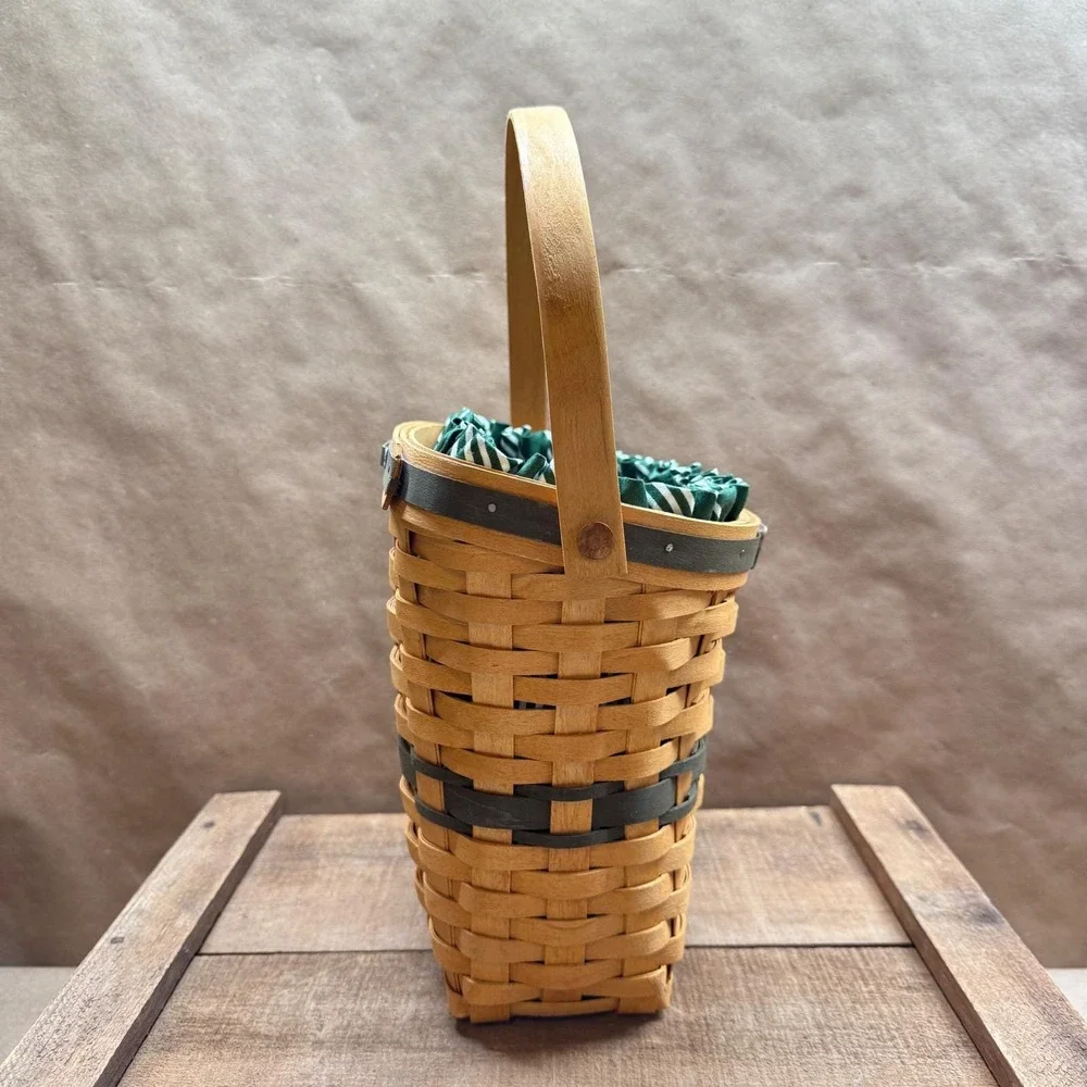 Longaberger 1998 Glad Tidings Christmas Basket Green Liner Protector USA Handle